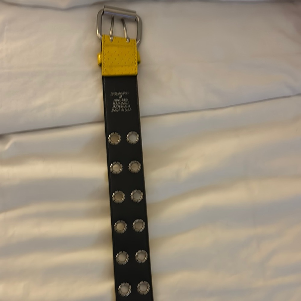 Stylish Black and Yellow Men's Belt